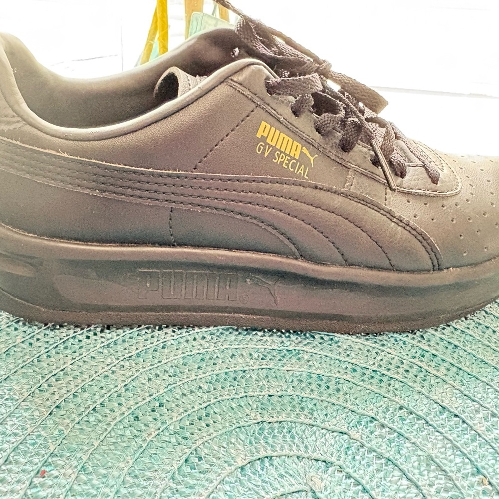 PUMA GV Special sneakers.